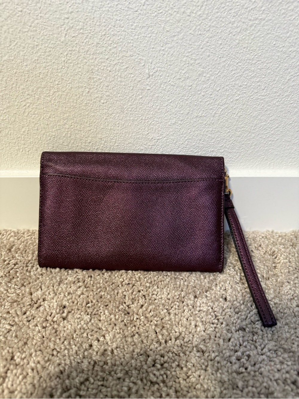 Coach Metallic Raspberry Leather Chain Convertible Crossbody Wristlet - Picture 5 of 9